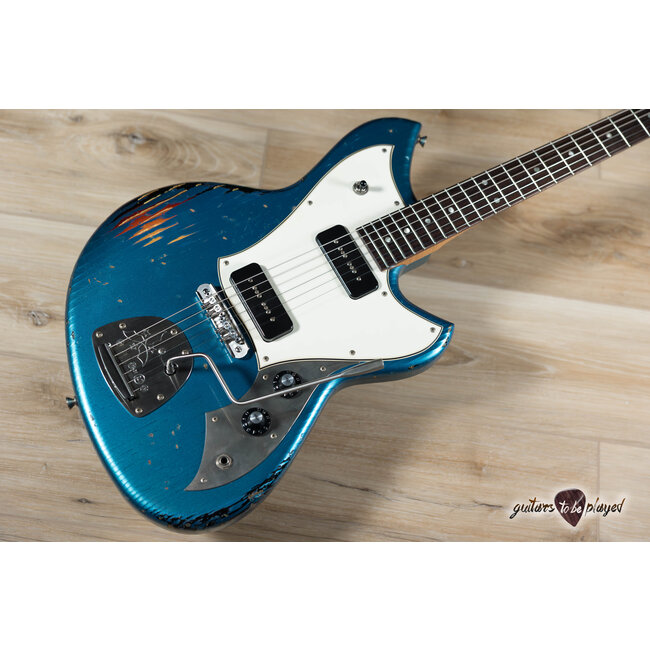 Novo Dealer Limited Nucleus Serus J Guitar – Lake Placid Blue over 3-Tone Burst