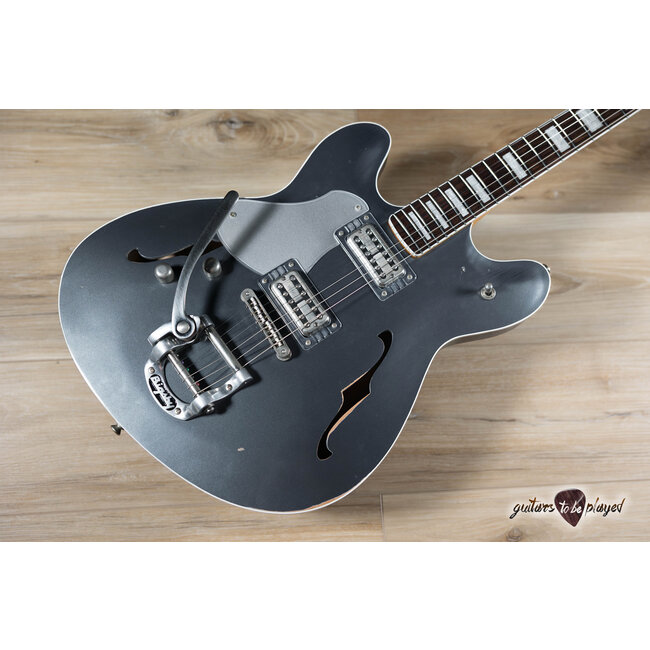 Fano GF6 Alt de Facto Left-Handed TV Jones Guitar w/ Bigsby – Charcoal Frost