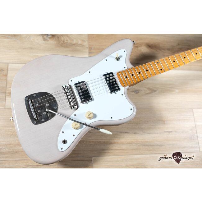 Fano JM6 Alt de Facto Lambertones Crema Guitar w/ Descendant Vibrato – Mary Kaye