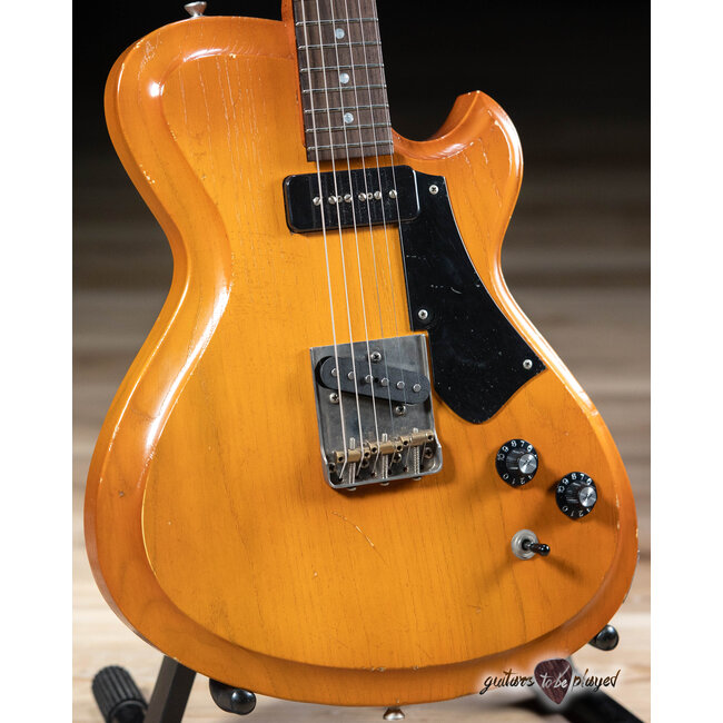 Novo Nucleus Solus F2 Guitar w/ Fralin P-90 & High Output T – Nicotine Blonde