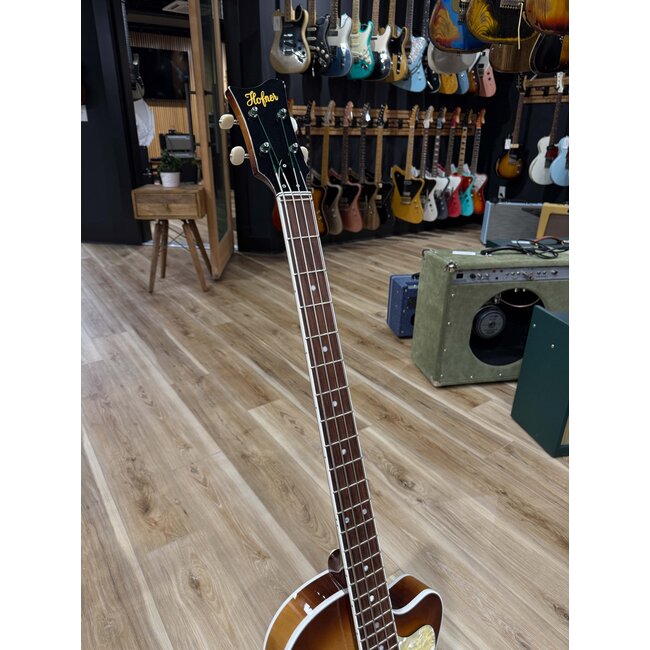 Hofner H500/2-0 1965 Reissue Club Bass w/ Case – Antique Brown Sunburst