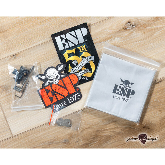 ESP Vulture James Hetfield Signature Custom Shop Guitar w/ Case – Olympic White