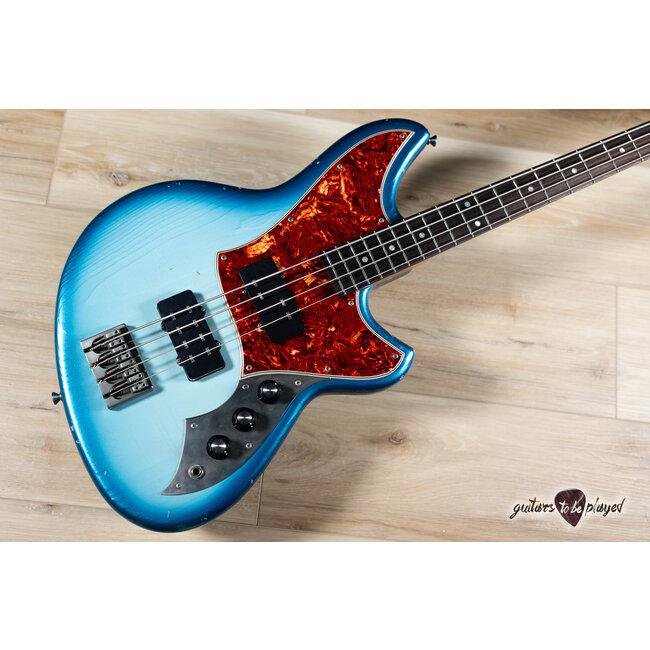 Novo Nucleus Ivorus 32” Scale Bass Guitar w/ Lollar Pickups  – Lake Sonic Burst