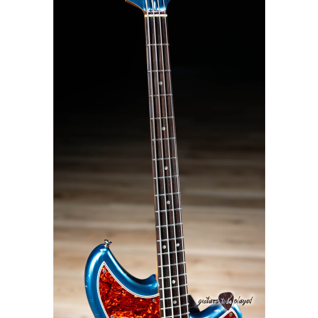 Novo Nucleus Ivorus 32” Scale Bass Guitar w/ Lollar Pickups  – Lake Sonic Burst