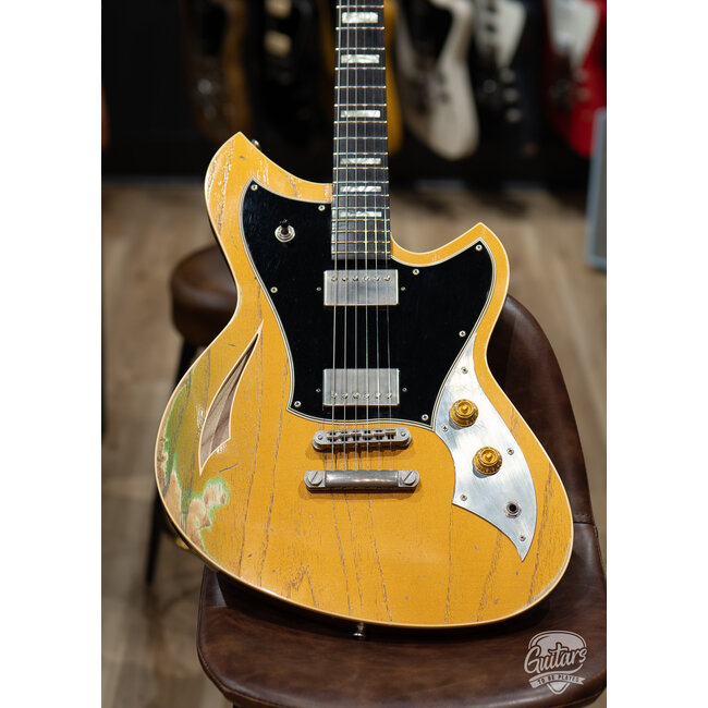 Novo Custom Miris H2 Semi-Hollow Chunky C w/ Fralin Pure PAF's – Gold Top Gold