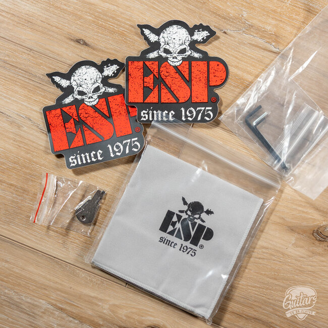 ESP Snapper-7-AL/R Original Series Japan 7-String Guitar w/ Case – Supreme Blue