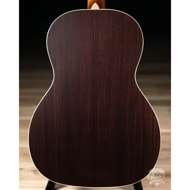 Larrivee OOO-40RE Spruce/Rosewood Acoustic LR Baggs EAS  w/ Case