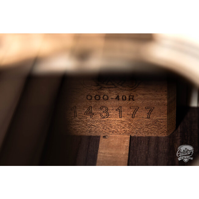 Larrivee OOO-40RE Spruce/Rosewood Acoustic LR Baggs EAS  w/ Case