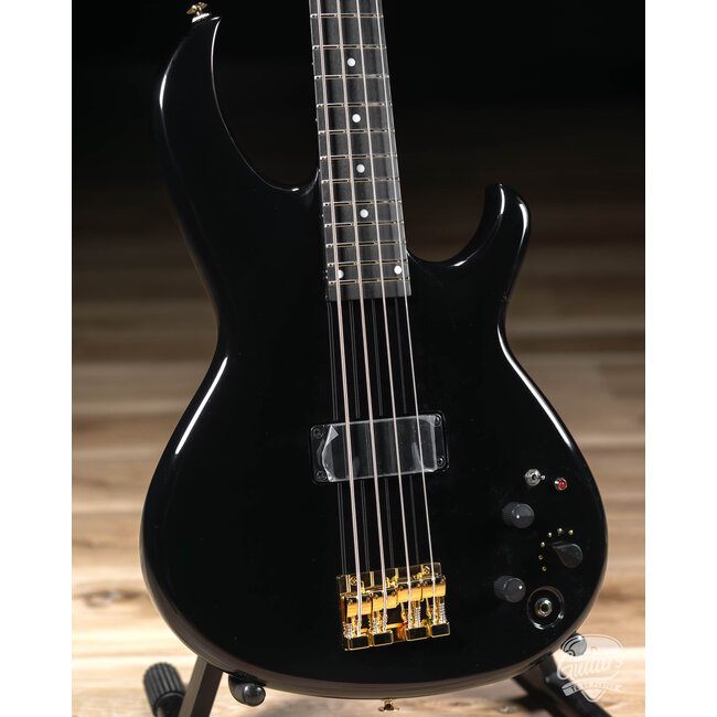 Aria Pro II SB-1000 Japanese Bass w/ Gig Bag - Black