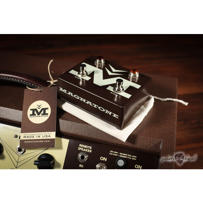 Magnatone Twilighter 22W Reverb/Vibrato Head & 1x12” Extension Cab