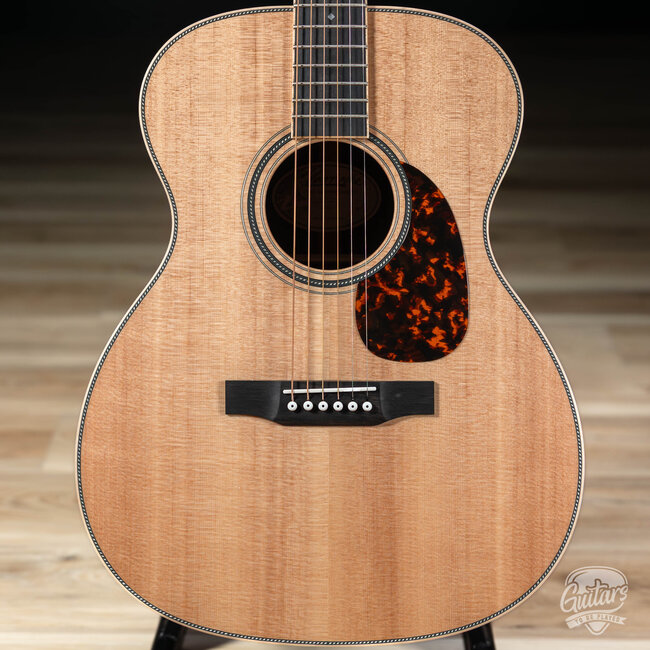 Larrivee OM-40R Spruce/Rosewood Acoustic Guitar w/ Case