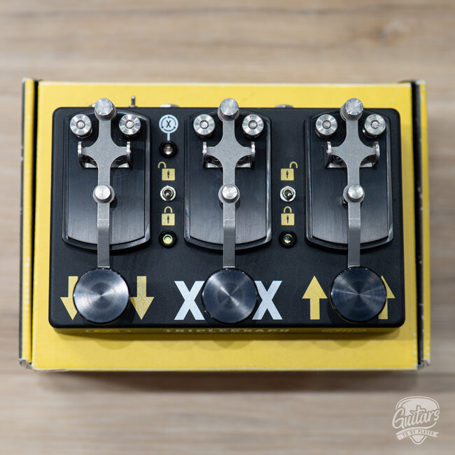 Coppersound Pedals Jack White Triplegraph Digital Octave Pedal