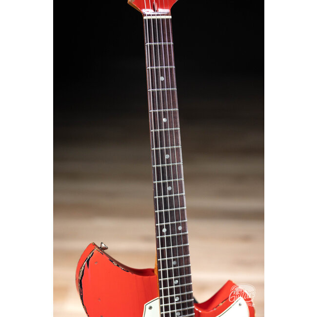 Novo Dealer Limited Serus T Guitar – Fiesta Red over '64 3-Tone Burst