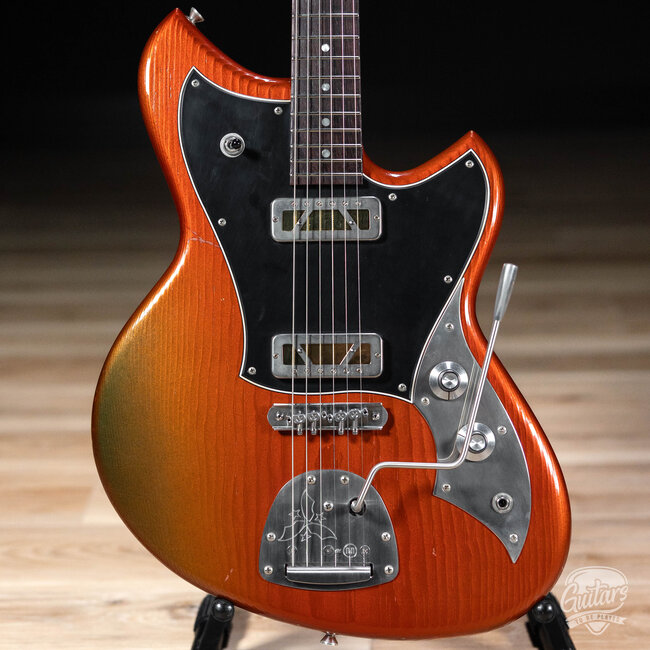 Novo Custom Serus J Guitar w/ Lollar Gold Foils – Faded Sparkling Burgundy