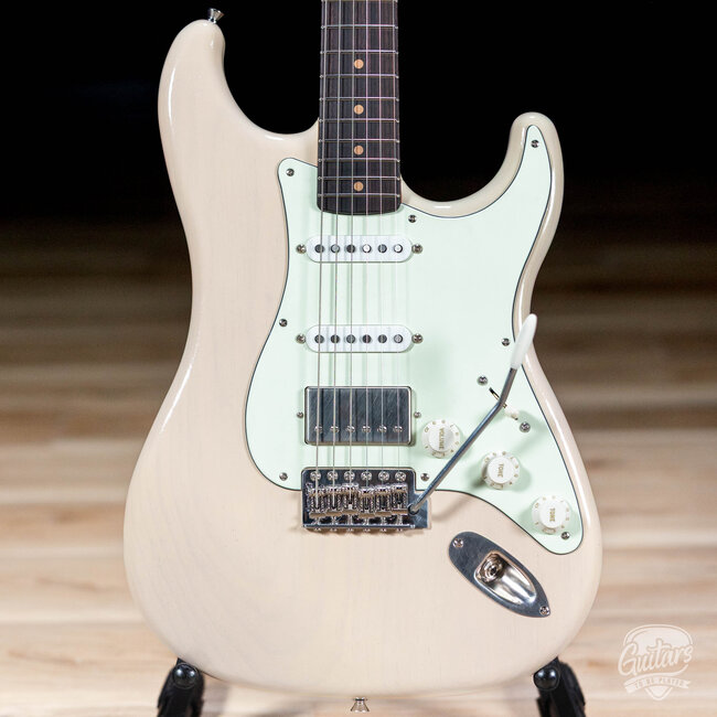 LsL Instruments Saticoy ERA HSS w/ LsL Pickups – Vintage Cream