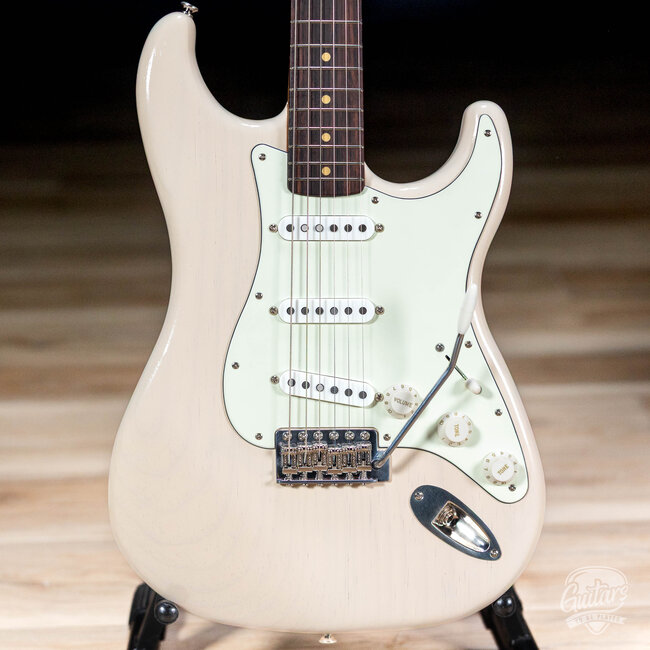 LsL Instruments Saticoy ERA SSS w/ LsL Pickups – Vintage Cream