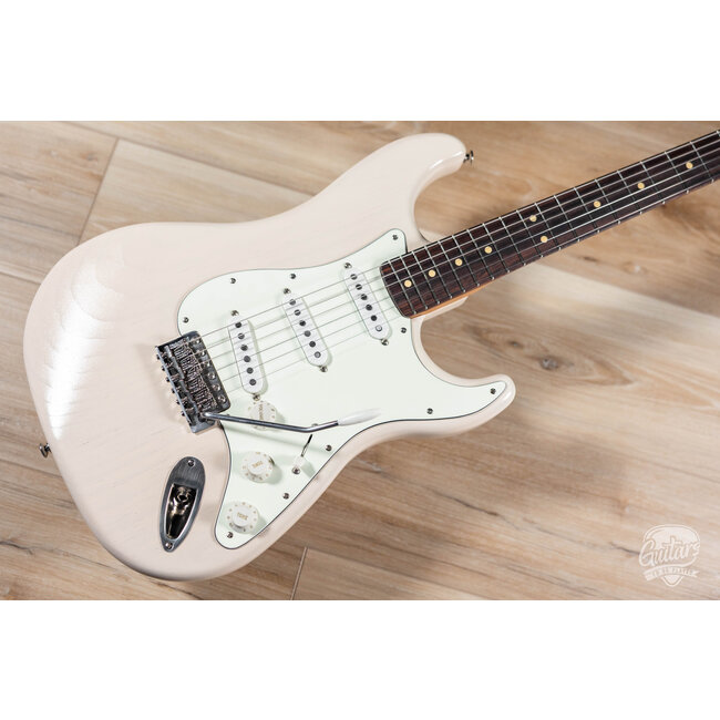 LsL Instruments Saticoy ERA SSS w/ LsL Pickups – Vintage Cream