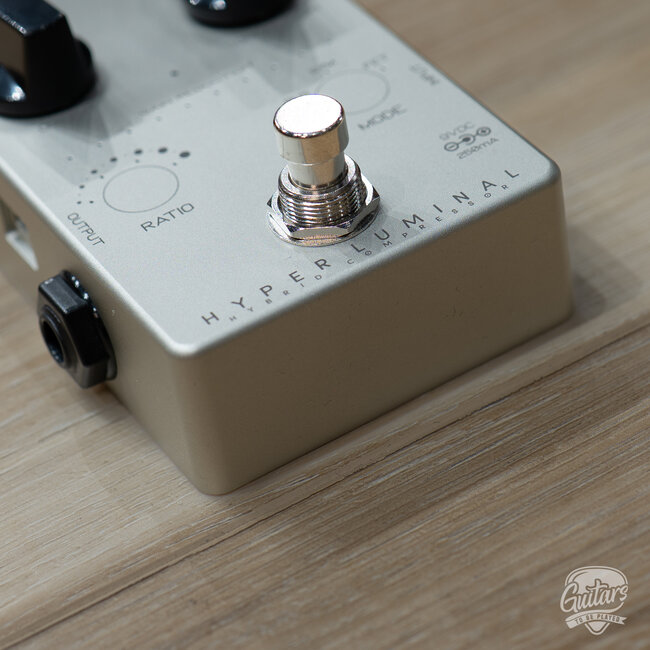 Darkglass Hyper Luminal Hybrid Compressor