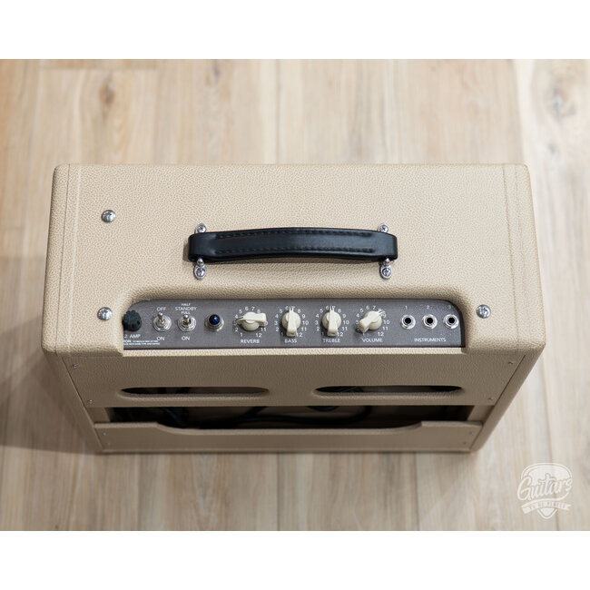 Used Victoria Vicky Verb Combo Amp