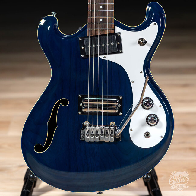Danelectro 66BT Baritone Electric Guitar – Transparent Blue (B-Stock)