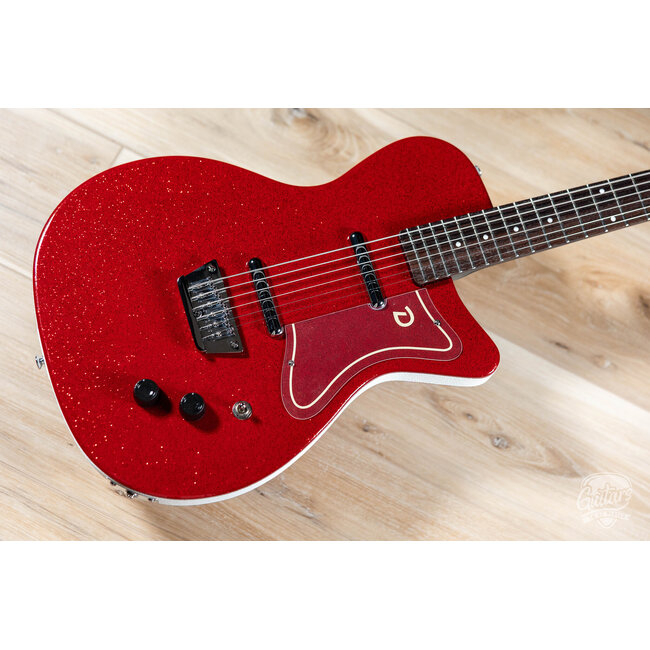 Danelectro Baritone Electric Guitar – Red Metalflake (B-Stock)