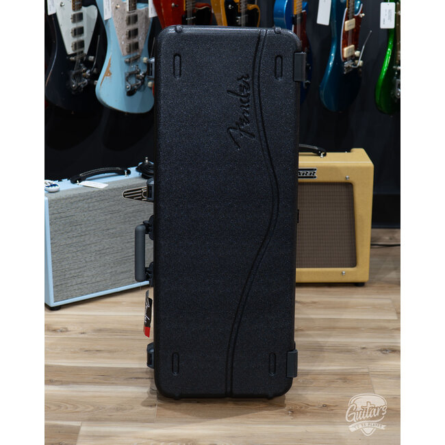 2021 Fender American Ultra Stratocaster w/ Case – 3-Color Sunburst