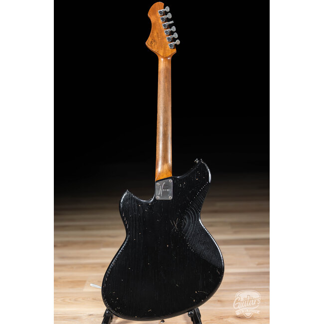 Novo Nucleus Serus J Guitar w/ Fralin P-90s – Bull Black