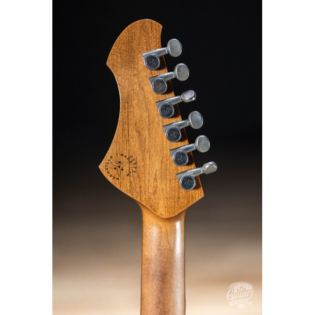 Novo Nucleus Serus J Guitar w/ Fralin P-90s – Bull Black