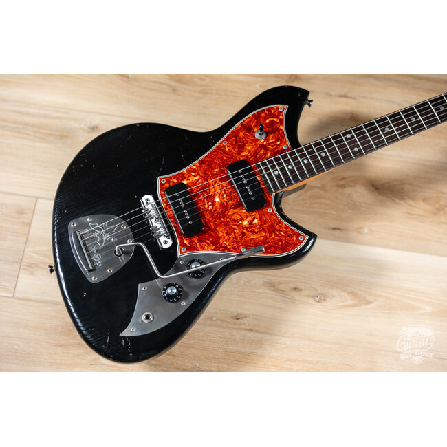 Novo Nucleus Serus J Guitar w/ Fralin P-90s – Bull Black