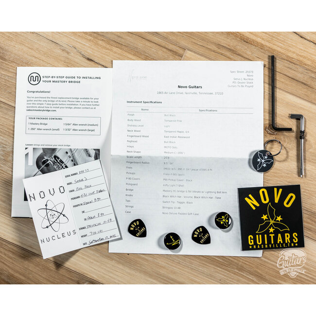 Novo Nucleus Serus J Guitar w/ Fralin P-90s – Bull Black