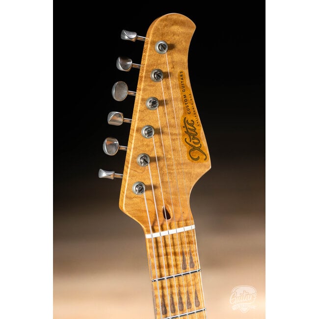 Xotic XSC-1 Swamp Ash S-Style w/ Roasted Flame Maple Neck – Desert Sand