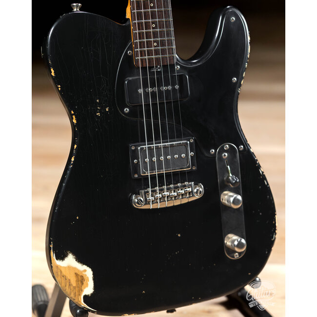 Shabat Lion Special Sugar Pine T-Style w/ Alnico Pole P-90 & Novel 90 – Black