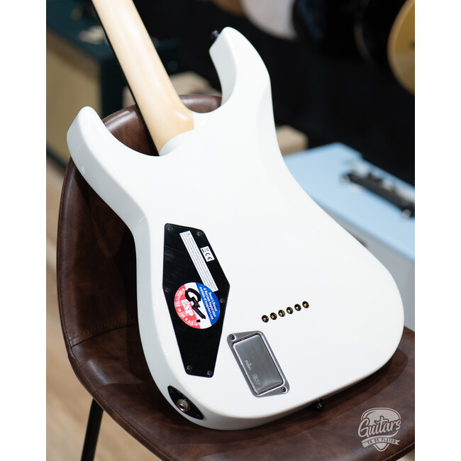 ESP E-II M-I NT Neck Thru Fishman Guitar w/ Case – Snow White (B-stock)