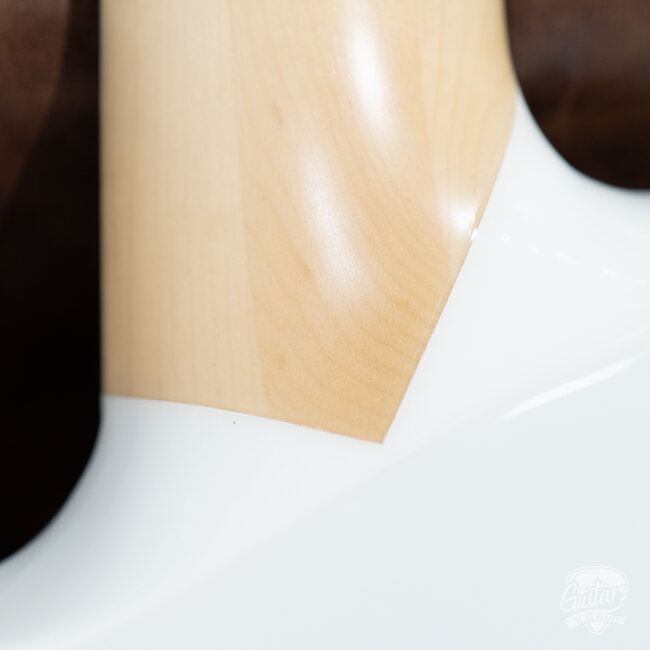 ESP E-II M-I NT Neck Thru Fishman Guitar w/ Case – Snow White (B-stock)