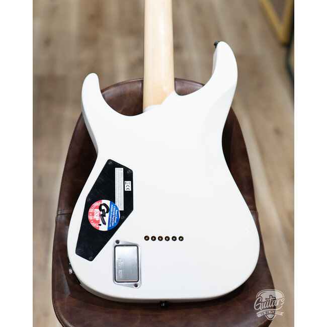 ESP E-II M-I NT Neck Thru Fishman Guitar w/ Case – Snow White (B-stock)