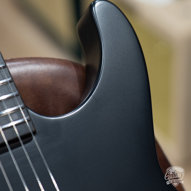 ESP E-II M-I NT Neck Thru EMG Guitar w/ Case – Black Satin (B-Stock)