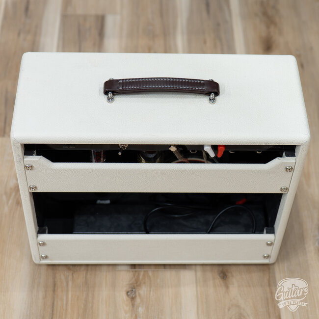 2020 Silktone "The Silktone Amp" 1x12 Combo – White