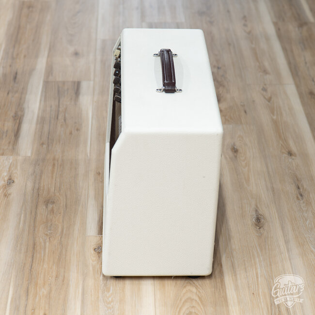 2020 Silktone "The Silktone Amp" 1x12 Combo – White