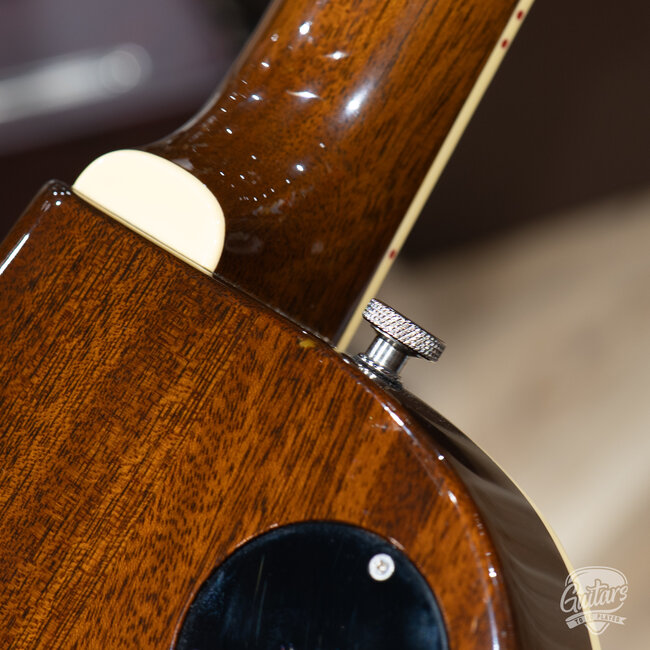 2019 Gretsch G6229 Players Edition Jet BT w/ Towner & Bigsby – Silver Sparkle