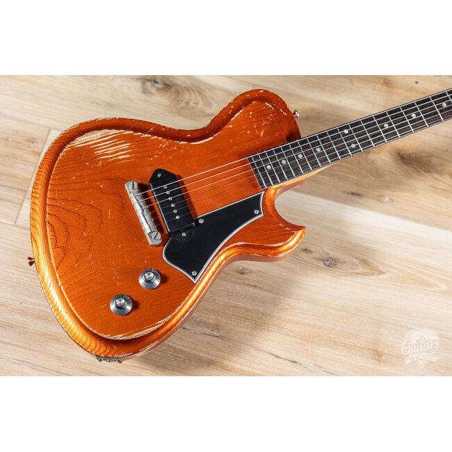 Novo Custom Solus M1 w/ Chunky C Neck & Fralin P-90 – Candy Apple Orange