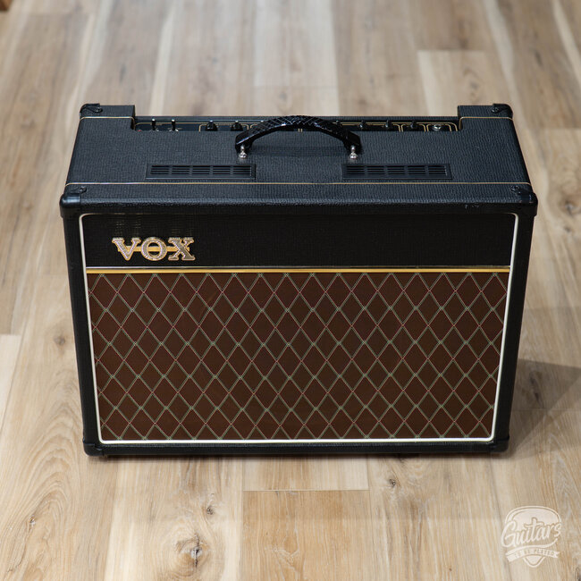 Used: Vox AC15C1 Combo Amp