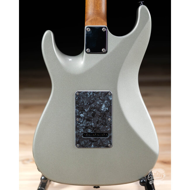 Used Suhr Pete Thorn Signature Standard HSS – Inca silver