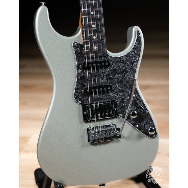Used Suhr Pete Thorn Signature Standard HSS – Inca silver