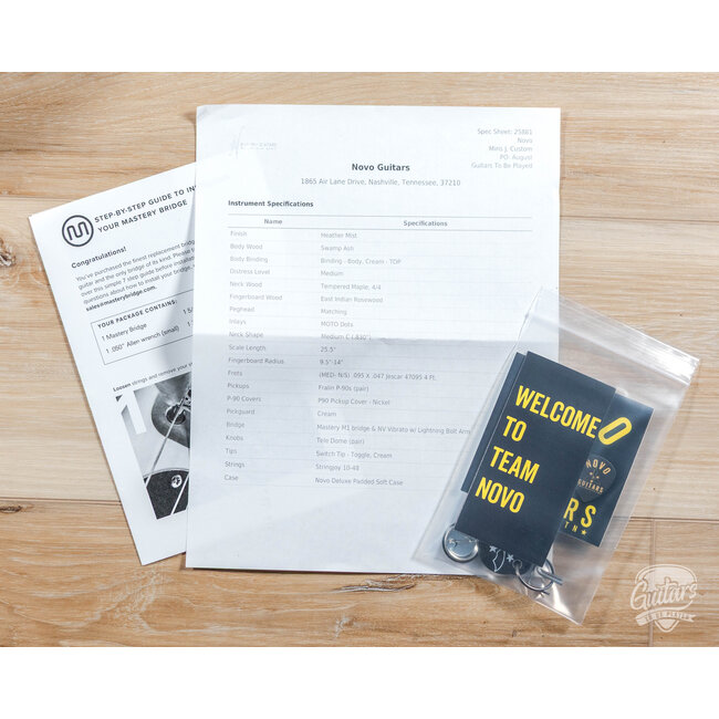 Novo Custom Miris J Semi-Hollow w/ Fralin P-90s – Heather Mist