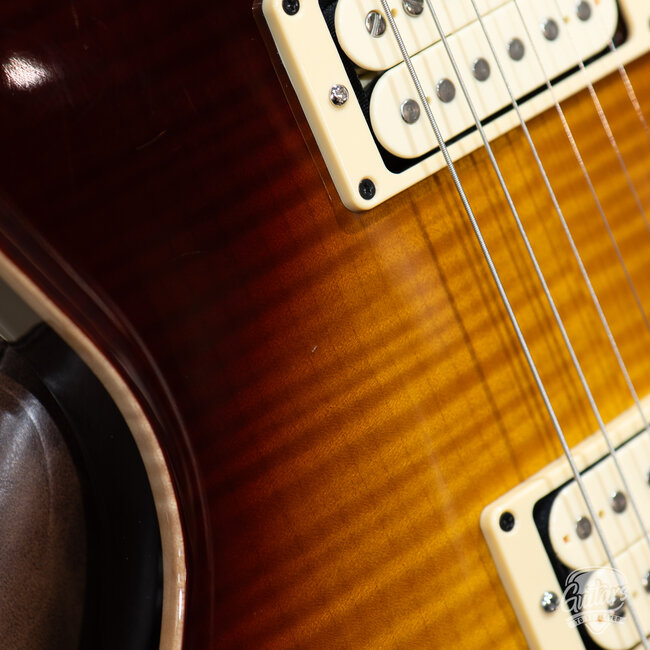 2007 PRS Singlecut Trem 10 Top Birds w/ Case – McCarty Tobacco Burst