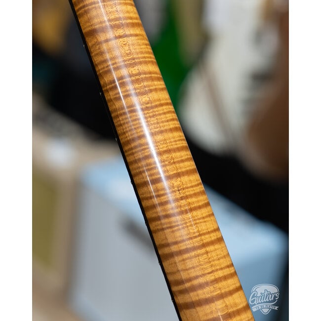 2022 Iconic Tamarack Swamp Ash T-Style w/ Case – Shoreline Gold