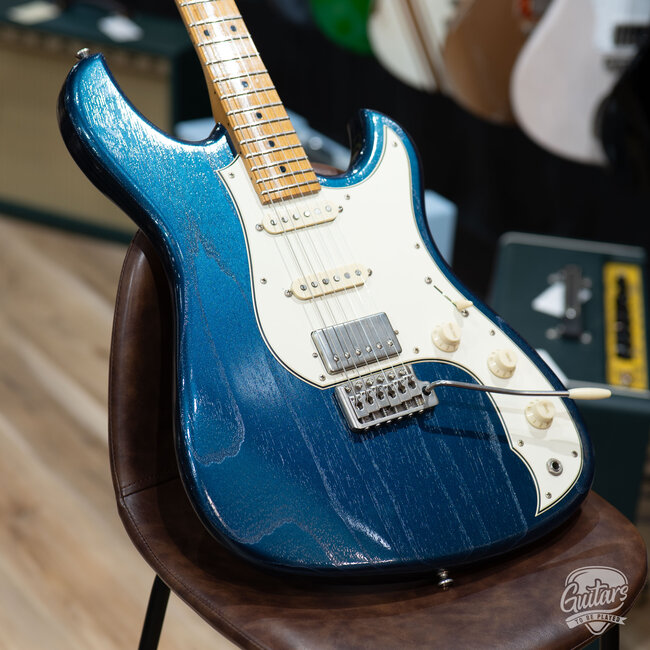 Novo Custom Idris HSS w/ Maple Neck - Lake Como Blue