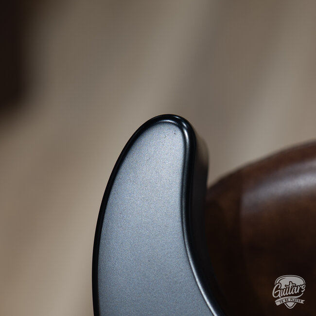 ESP E-II Horizon NT-7B Hipshot 7-String Baritone w/ Case – Black Satin (B-stock)