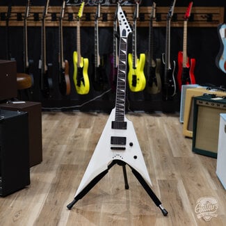 ESP Guitars ESP E-II Arrow NT EMG Electric Guitar w/ Case – Snow White (B-stock)