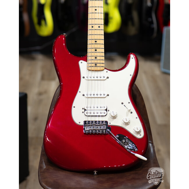 2009 Fender MIM HSS Standard Strat w/ Case - Candy Apple Red